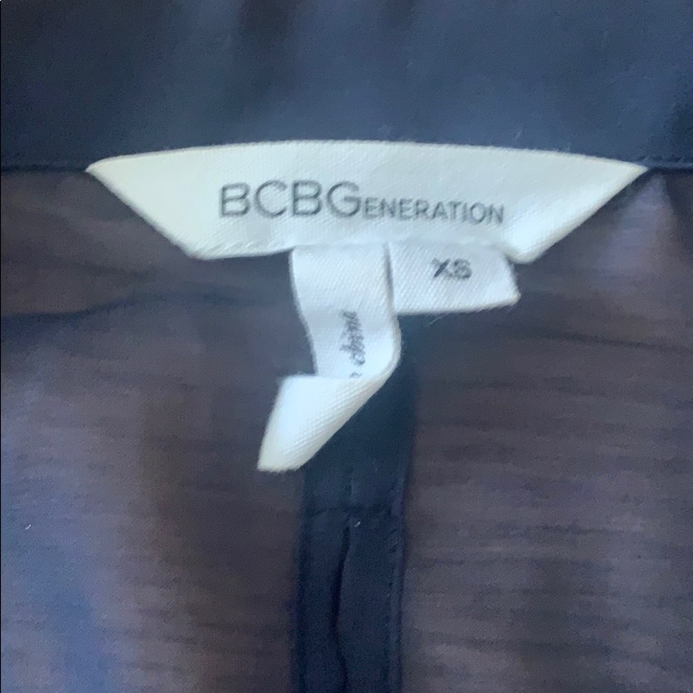 🦋 BCBG ROMPER - Picture 2 of 8